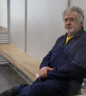 Суд залишив Коломойського під вартою