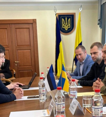 Наступного літа діти військових з Одещини відпочинуть у Таллінні: Кіпер зустрівся з Килвартом