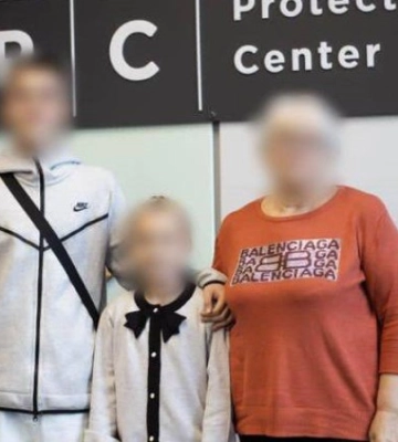 Ще двох українських дітей вдалося повернути додому, – Єрмак