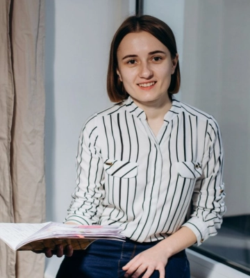 Стала логопединею після народження братика з вадами слуху: дівчина з Волині з 15 років працює з дітьми