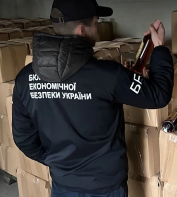 БЕБ на Закарпатті виявило склад фальсифікованого коньяку