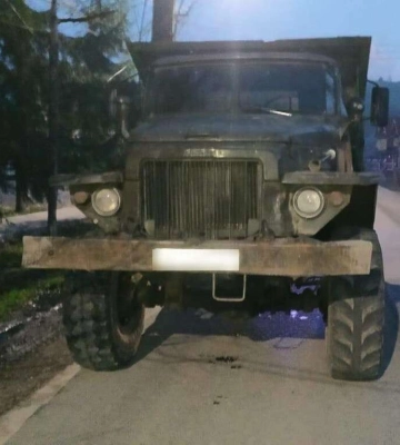У Ясінях півторарічна дитина потрапила під колеса вантажівки, коли нетвереза мати відволіклась