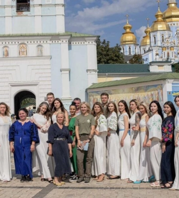 Стильні ЗСУ: Марія Шамедько створила бойові вишиванки для Валерія Залужного та Сергія Наєва. Фото
