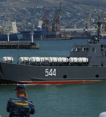 ГУР: Атаковані в Криму десантні катери росіян пішли на дно