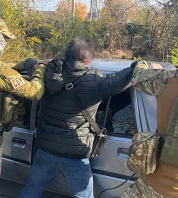 СБУ затримала агента ФСБ, який працював у Запорізькій ОВА (відео)