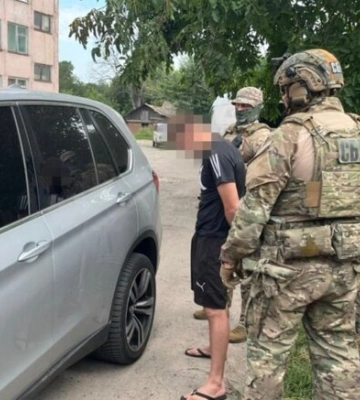 Запам&#039;ятайте цю нечисть: українець провів до Києва 120 танків та БМП орків, а потім помчав здавати Сумщину.