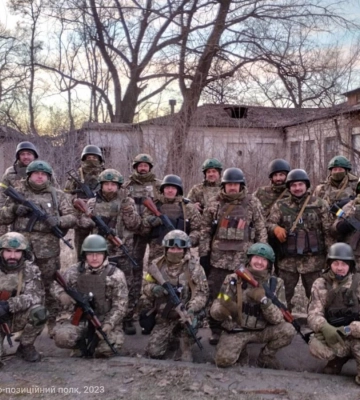Воїна із Острога нагородили &quot;Нагрудним хрестом&quot;