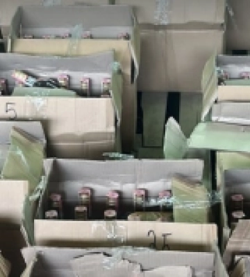 На Закарпатті виявили склад з фальсифікованим алкоголем на 5 мільйонів гривень