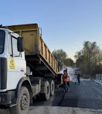 Вперше за 35 років: у Луцькому районі завершують ремонт мосту через річку 
