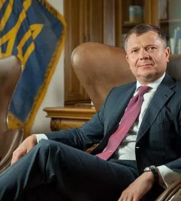 Французький суд відмовив у поверненні до України олігарха-втікача з Полтавщини