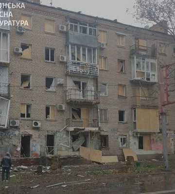 Окупанти обстріляли центр Херсона: є постраждалі