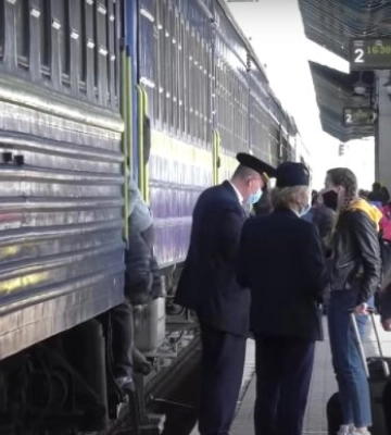 Пасажир &quot;Укрзалізниці&quot; попросив повернути гроші за квиток на потяг &quot;Київ-Москва&quot;, але йому відмовляли
