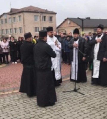 У Рожищі прощалися із захисником Андрієм Миронюком