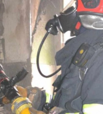 У Львові під час пожежі у квартирі врятували чоловіка