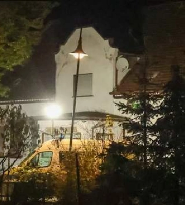 В Германии &quot;фанат Сталина и каннабиса&quot; закрылся с ребенком в доме и устроил стрельбу