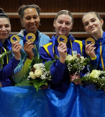 Украинские шпажистки стали победительницами этапа Кубка мира впервые за семь лет. Фото, видео