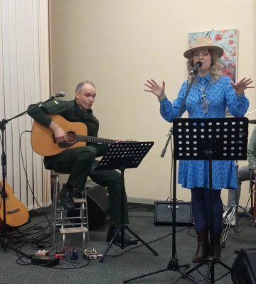 Гурт &quot;Acoustik Band&quot; подарував миколаївцям &quot;Осінь у блюзових тонах&quot;