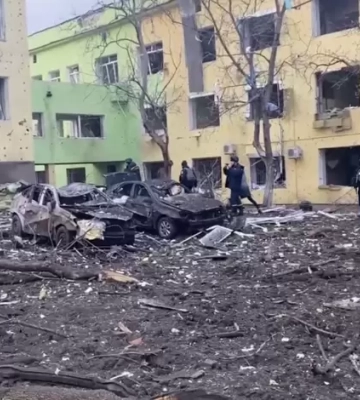 В сети показали, как выглядит во время оккупации один из районов Мариуполя (ВИДЕО)