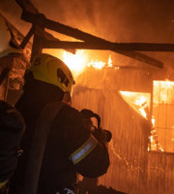 У Києві горів магазин будівельних матеріалів