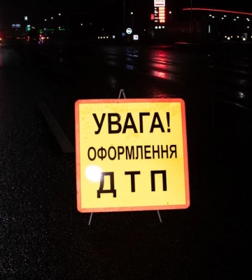 Скоїв ДТП та поїхав: патрульні розшукали водія та склали на нього два протоколи