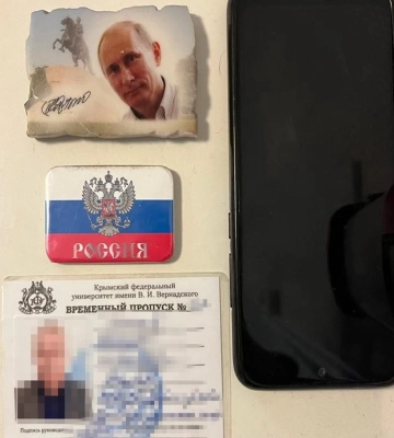 СБУ викрила двох громадян, які шукали ППО та фотографували наслідки прильотів по Києву та Черкасах