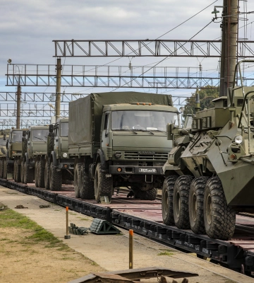 Россияне вывозят по новой железной дороге полезные ископаемые из оккупированного Донбасса