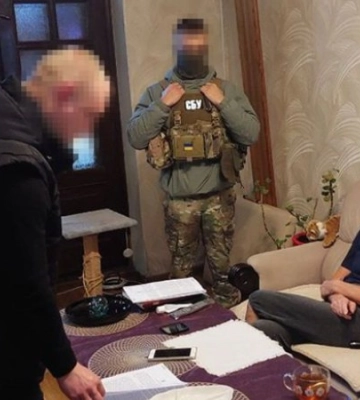 СБУ затримала підозрюваних у роботі на ворога: &quot;полювали&quot; на Patriot та фотографували наслідки прильотів у Києві та Черкасах
