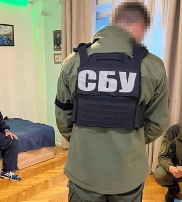 Фиксировали последствия прилетов и охотились за Patriot: СБУ задержала еще двоих шпионов