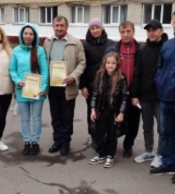 Команда Корецької міськради взяла участь у змаганнях з настільного тенісу, шашок та шахів
