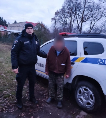 На Недригайлівщині затримали чоловіка, який вчиняв наруги над могилами