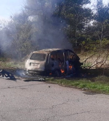 росіяни обстріляли автівку в передмісті Херсона: постраждало двомісячне немовля, є загиблий