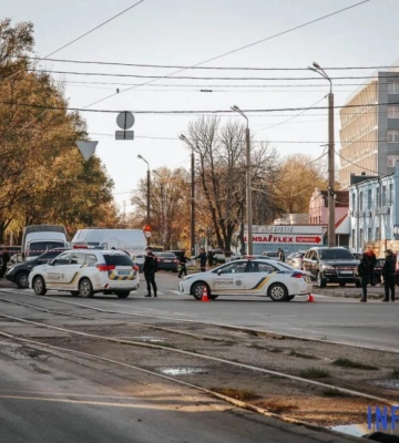 У Дніпрі на Белелюбського перекрили рух через затримання зловмисника: що відомо
