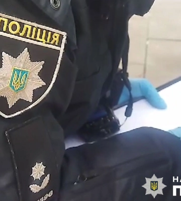 Озброєна полтавська банда серійних злочинців обікрала вуличні термінали на понад 400 тис. гривень: їм загрожує від п&#039;яти до восьми&amp;hellip;