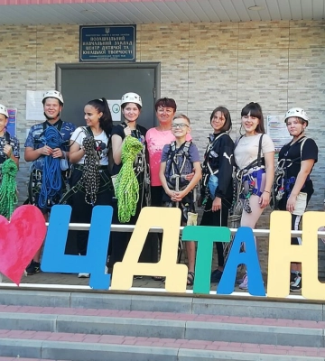 В Днепре продолжается набор детей-переселенцев в туристические кружки: как записаться