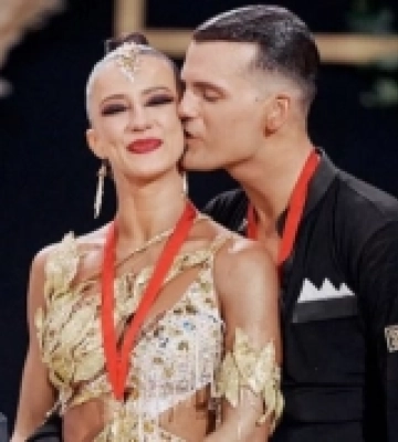 Танцювальний дует з Ужгорода здобув золото чемпіонату світу