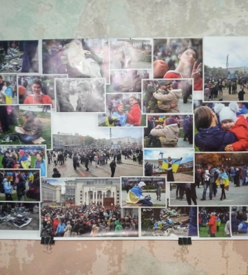 У Миколаєві відкрито фотовиставку &quot;ХЕРСОН, СНІГУРІВКА: МІСТА НА МЕЖІ&quot;.