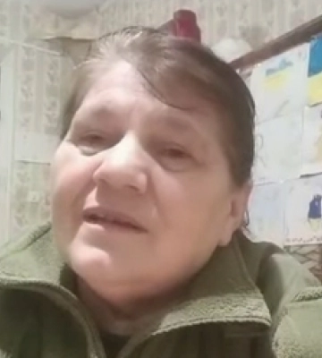 Волинянка у 56 років добровільно пішла в ЗСУ, аби смачно годувати військових (відео)