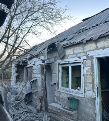 У Сіверську та Селідовому пошкоджено будинки та адмінбудівлю: голова Донецької ОВА розповів про атаки росіян