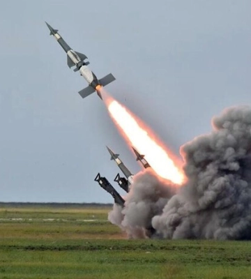 У Кропивницькому пролунали вибухи під час повітряної тривоги