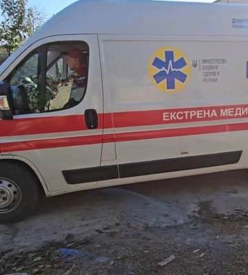 Войска РФ ударили по Херсону: ранена женщина