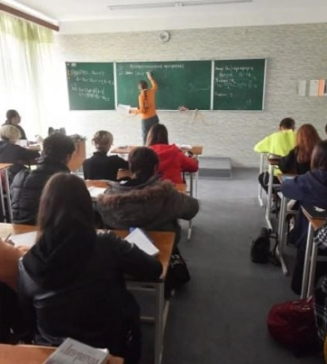 В Мелитополе оккупанты оставили без отопления одну из самых крупных школ (видео)