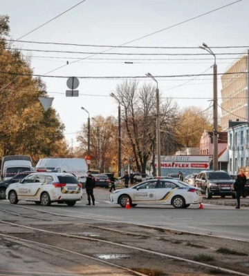 У Дніпрі затримання супроводжувалося погонею та вибухами: відео моменту підриву гранати