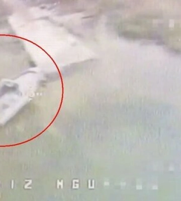 Нацгвардійці знищили ворожий катер за допомогою дрона-камікадзе. ВIДЕО