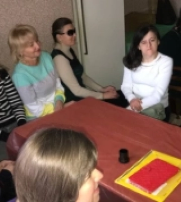 У Луцьку незрячі люді поділилися життєвим досвідом та розповіли про свій побут