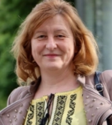 Поетеса з Львівщини подякувала рівненським медикам за допомогу