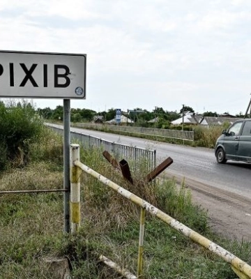 «80% города разрушено». Легион Свобода России показал, как сейчас выглядит прифронтовой Орехов — видео