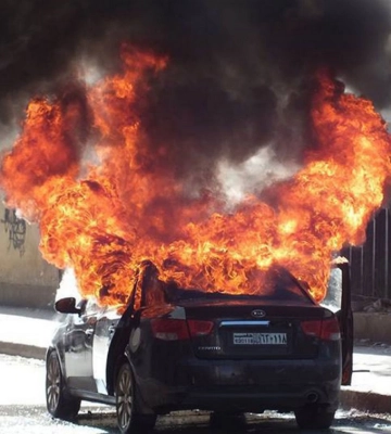 Помста з вогником. Ревнивий чоловік підпалив автівку колишньої у Харкові