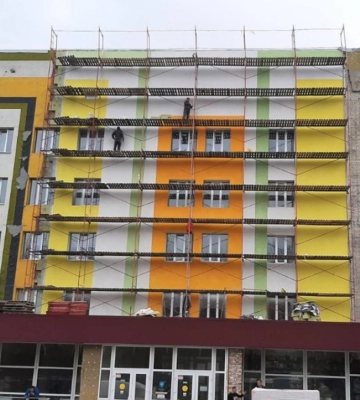 У Тростянці ремонтують пошкоджену рашистами лікарню