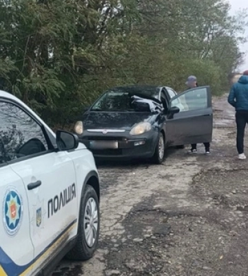 Біля Нововолинська спіймали «на гарячому» двох закладчиків 