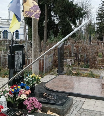 У Сумах попрощаються із захисником України